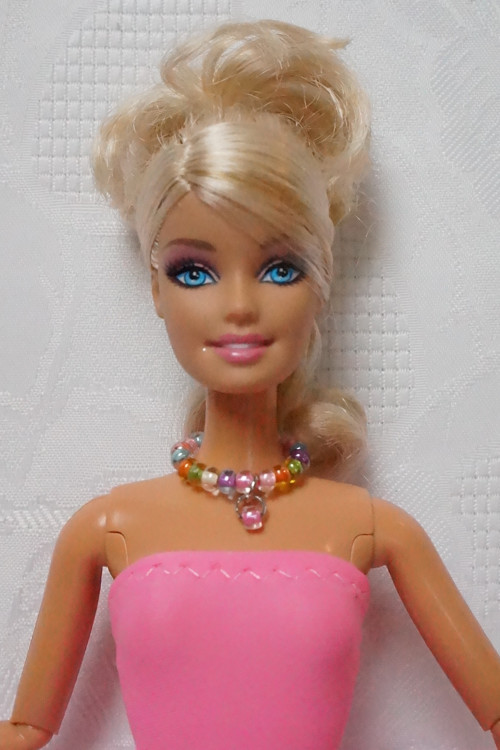 Duhový šperk pro Barbie — foto 1