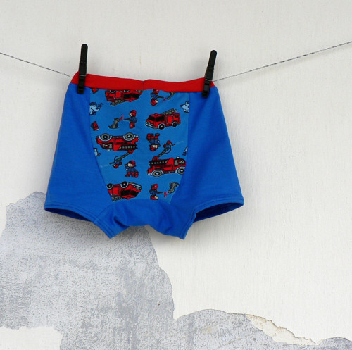 Boxerky modré vel.116 SKLADEM — foto 1