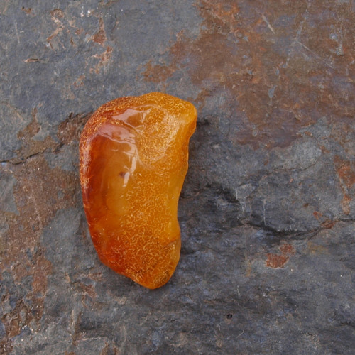 Jantar,valounek 30x17mm — foto 1