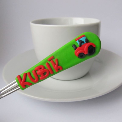 Lžička traktor