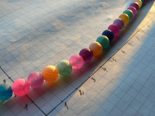 Achát barevný šňůra 15cm — foto 1