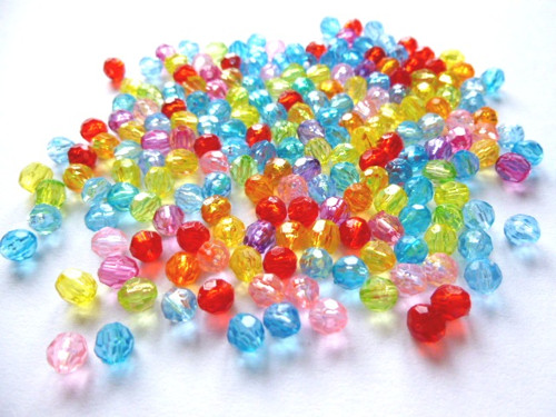 Korálky akrylové broušené mix barev 5,2mm/50ks