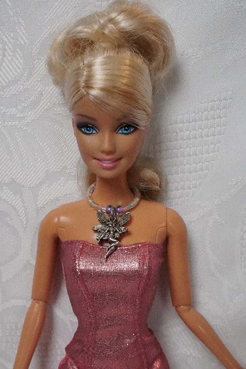 Náhrdelník pro Barbie s vílou — foto 1