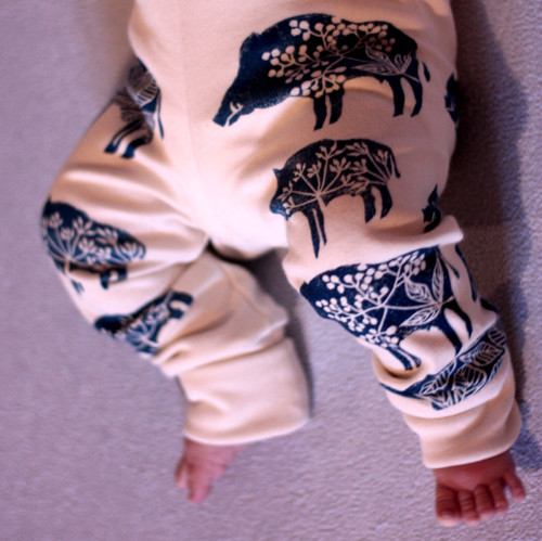 Mimi-legíny s divočáky (vel.6-9m) — foto 1