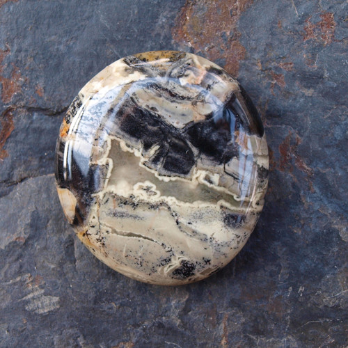 Jaspis , placka 37 x 34mm — foto 1