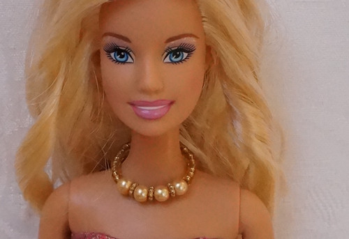 Šperk pro Barbie - perličky ve zlatě — foto 1