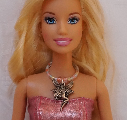 Náhrdelník pro Barbie s vílou — foto 1
