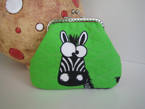 Vykulená zebra a puntíky :o) — foto 1