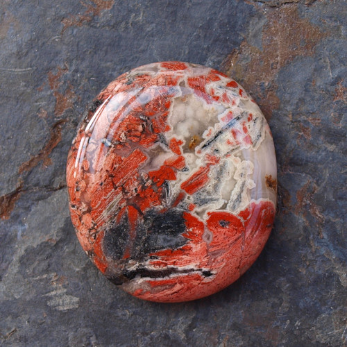 Jaspis , placka 42 x 37 mm — foto 1