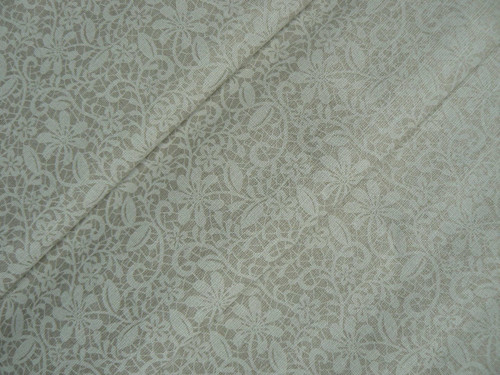 Bílá krajka na režné — foto 1