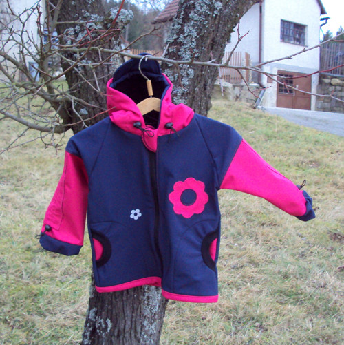 Rostoucí softshell. souprava 1-3 na přání — foto 1