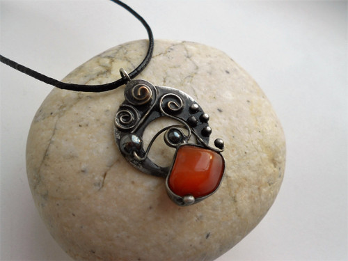 Karneolový amulet — foto 1