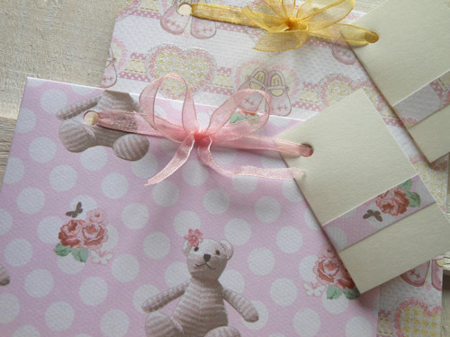Medvídci na růžové - obal na CD13x14 cm — foto 1