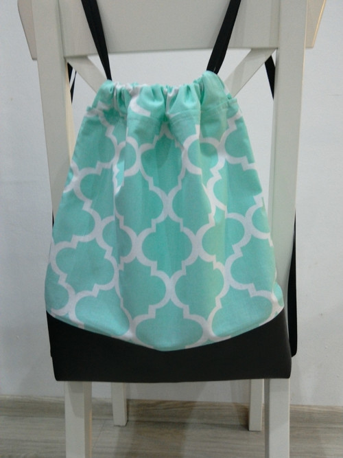 Mint batoh — foto 1