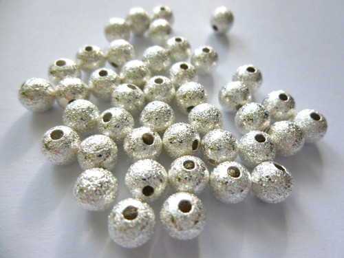 Diamantové kuličky 6mm 10ks/Kč 15,-