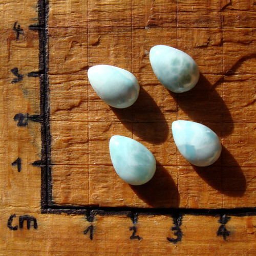 Larimar - set čtyř kabošonů — foto 1