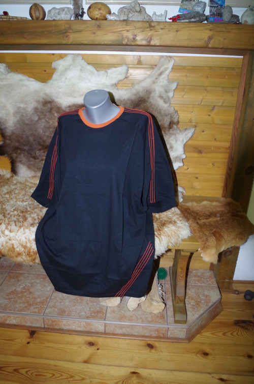 Černá se zrzavou - 4XL — foto 1