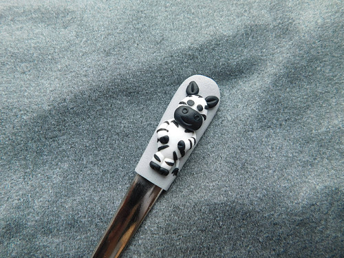 Lžička se zebrou — foto 1