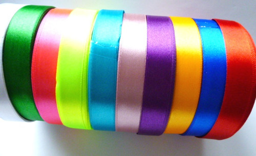 Stuha atlasová š.16mm mix barev