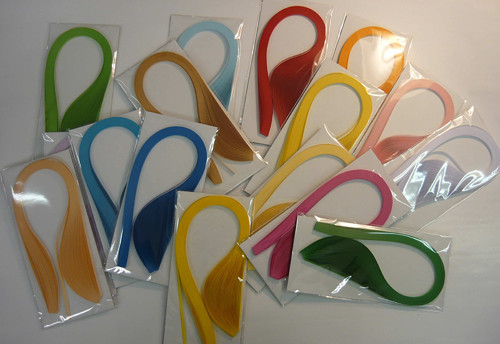 Quilling-papírové proužky 42 cm