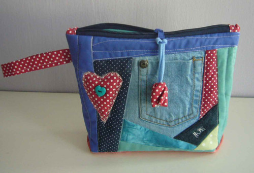 Džínová taštička - patchwork — foto 1