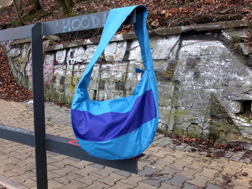 Modro-fialová taška — foto 1
