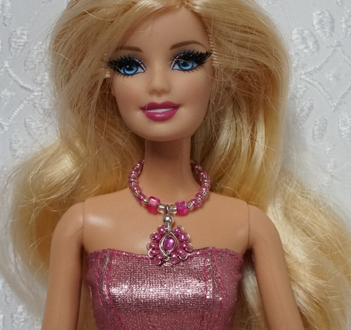 Šperk pro Barbie - drátovaný přívěsek — foto 1