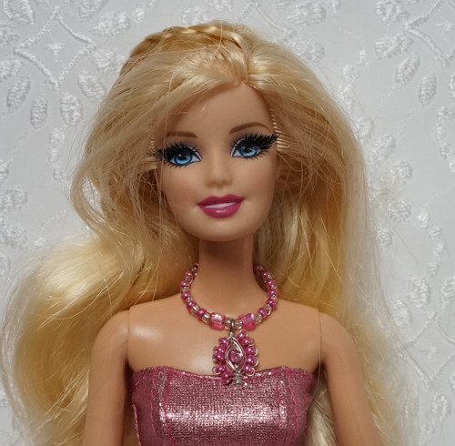 Šperk pro Barbie - drátovaný přívěsek — foto 1