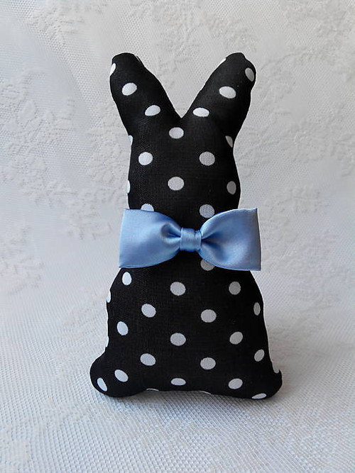 Bunny Elegant (black/white dots/blue bow tie) — foto 1