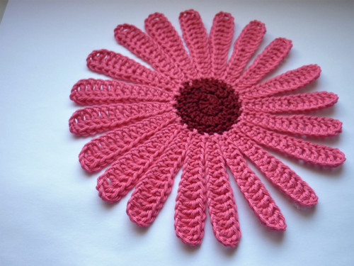Háčkovaná gerbera veliká - aplikace — foto 1
