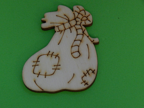 Dřevěný výřez, pytel velký (v: 5 cm), 2 kusy