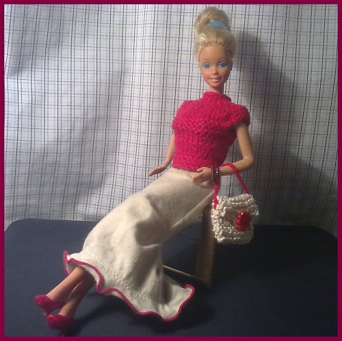 Elegantní komplet pro Barbie — foto 1