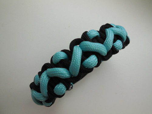 Survival (paracord) náramek luminiscenční — foto 1