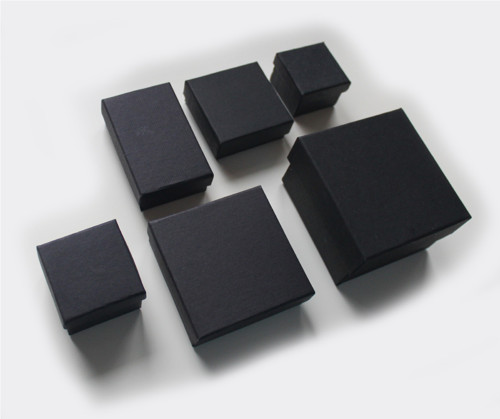 Papírová dárková krabička - černá 50x80x25 mm — foto 1