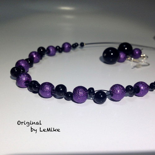 Fialové tajemství - elegantní — foto 1