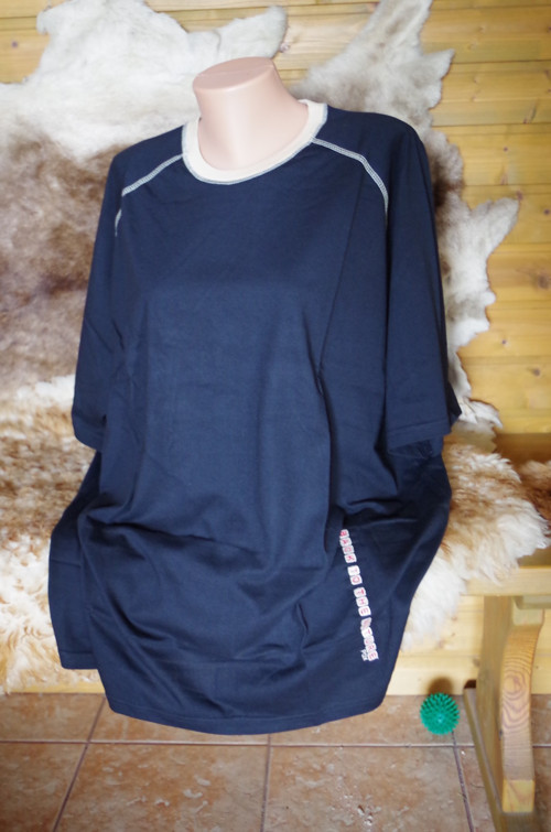 Černá s výšivkou - 2XL — foto 1