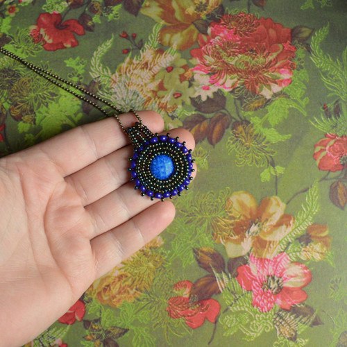 Blue&Iris - náhrdelník na přání — foto 1