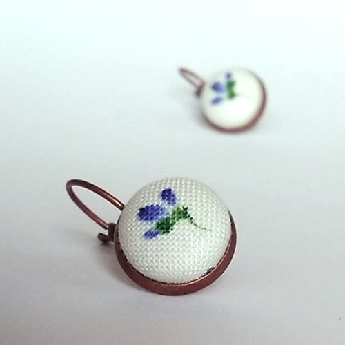 Náušnice buttonky Fialky
