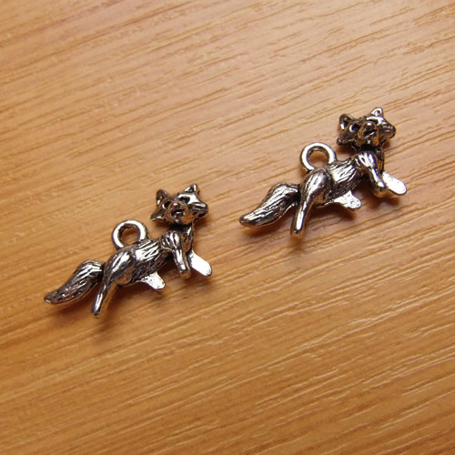 Liška -22x13mm - starostříbro