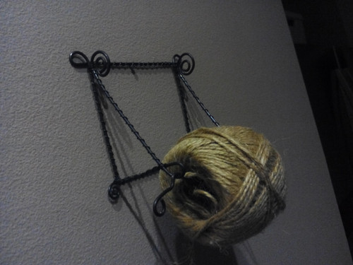 Držáček provázku lll — foto 1