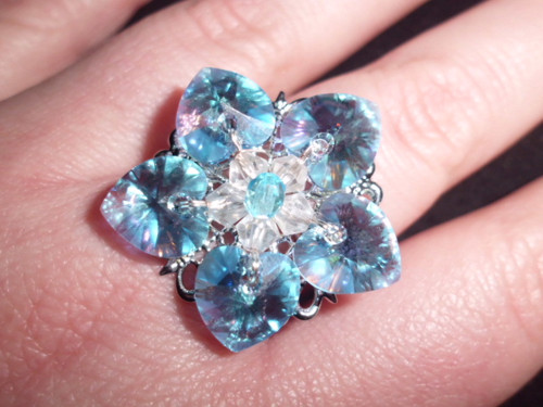 Prsten SWAROVSKI květ — foto 1