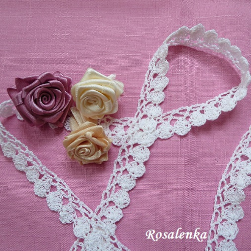 Ručně háčkovaná krajka — foto 1