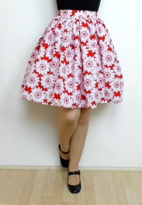 Řasená sukně - květy — foto 1