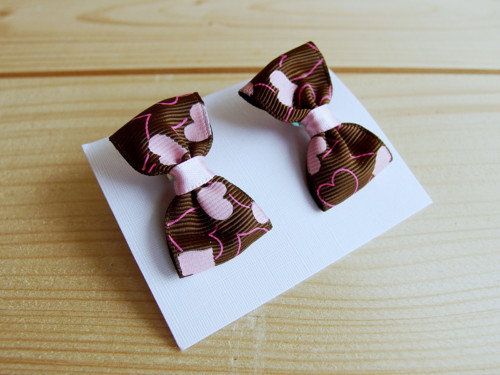 Mini sponky 2ks - hnědé se srdíčky — foto 1