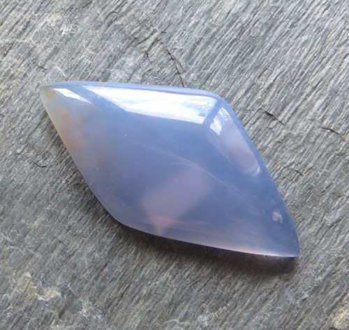 Modrý chalcedon Namibie, kabošon č. B2 — foto 1