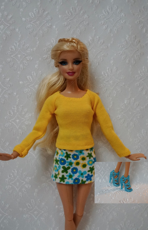 Halenka + sukně + botičky — foto 1