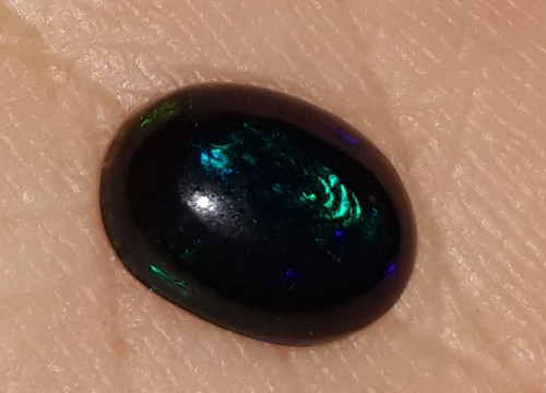 Ethiopský černý opál — foto 1