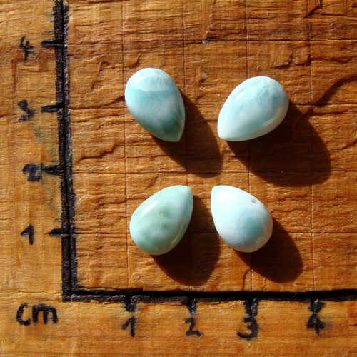 Larimar - set čtyř kabošonů — foto 1