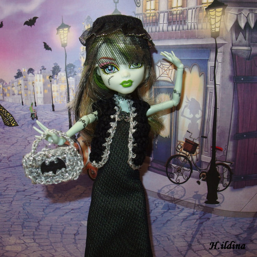 Sada 4ks oblečků JIUTAI pro panenky Monster High