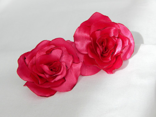 Fuchsiové růžičky do oušek. — foto 1